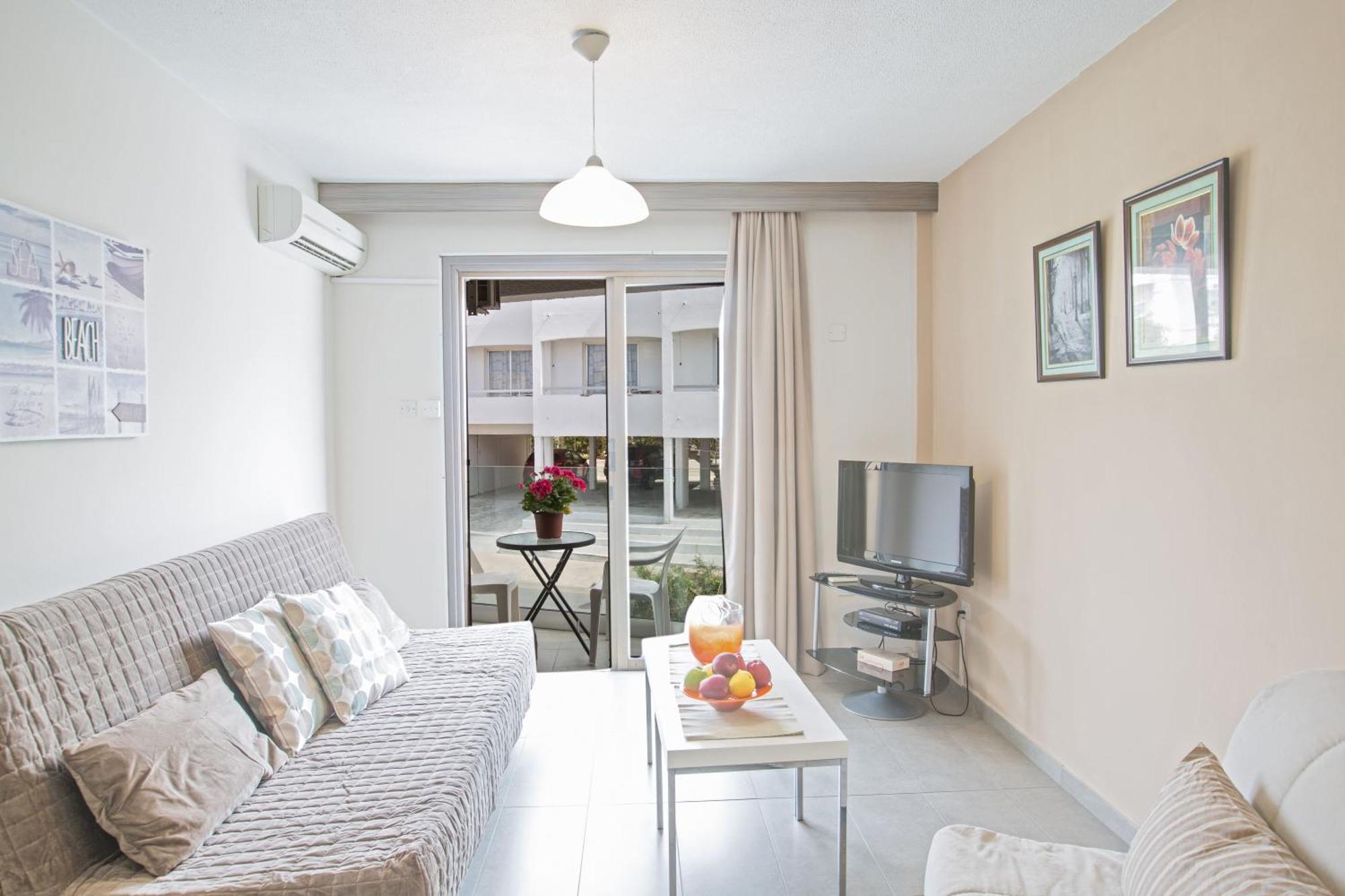 Apartment Helle Mit Balkon Ayia Napa